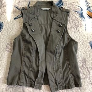 Promod Open Vest in Olive Green